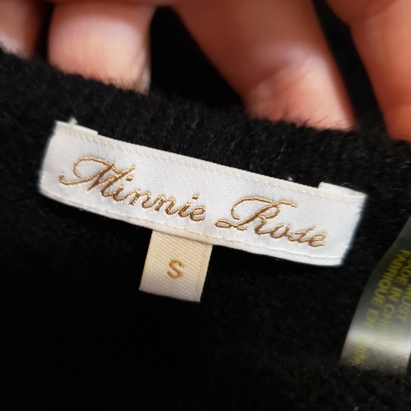 Minnie Rose cashmere flare sleeve size Small - Picture 6 of 9